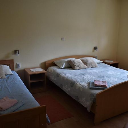 Apartments Sabljak Rakovica Exterior photo