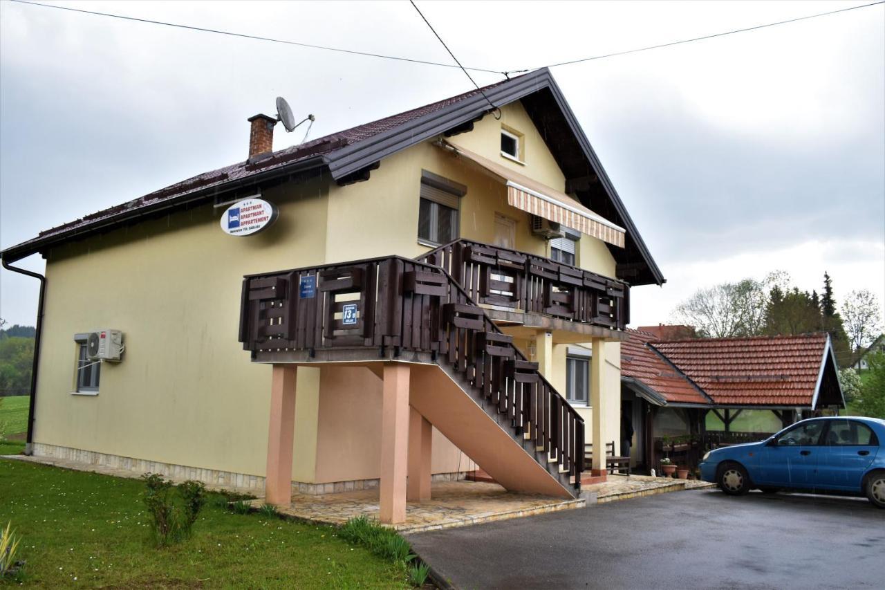 Apartments Sabljak Rakovica Exterior photo