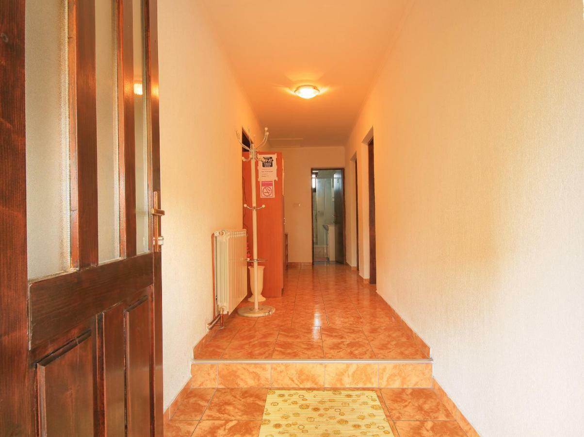 Apartments Sabljak Rakovica Exterior photo